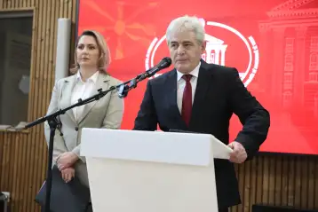 Kryetari i Bashkimit Demokratik për Integrim (BDI), Ali Ahmeti, pas takimit të liderëve, theksoi se ata janë për një njësi zgjedhore me prag zgjedhor prej pesë për qind dhe lista të hapura. L