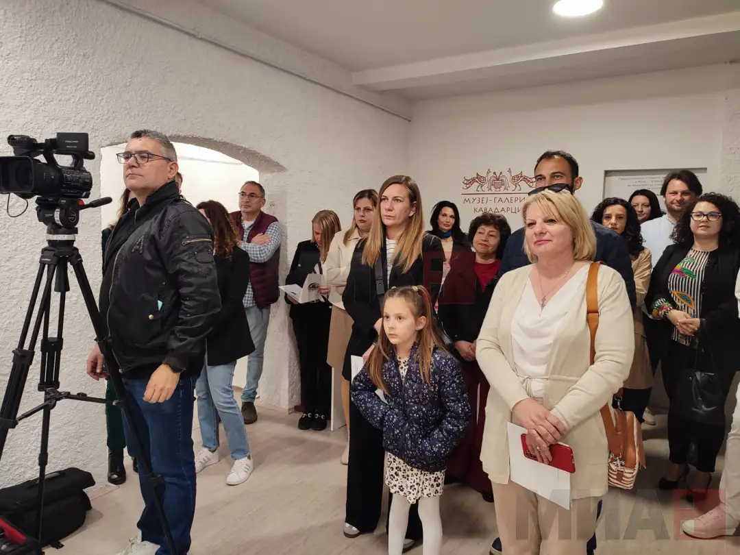 Изложба на скулптури За послушноста