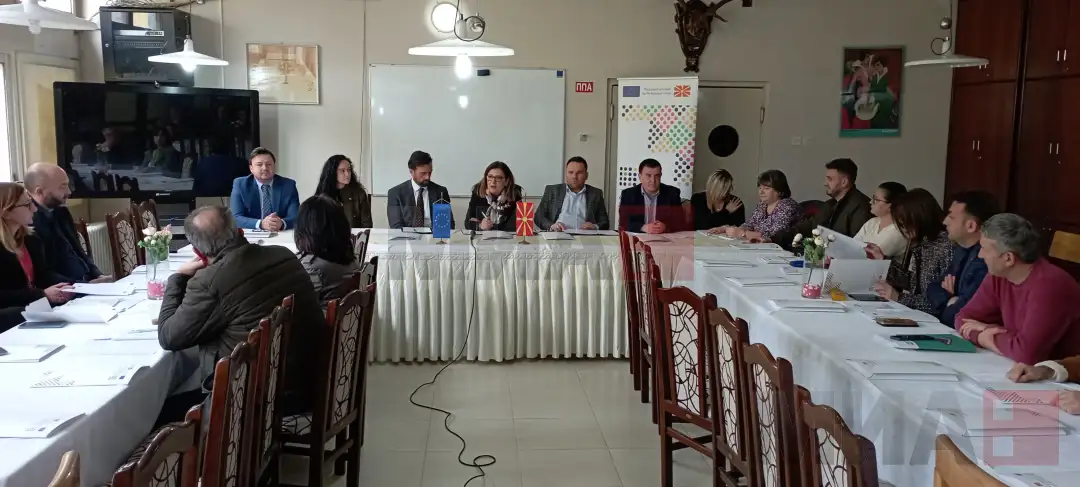 тренчевска, училиште лазар танев