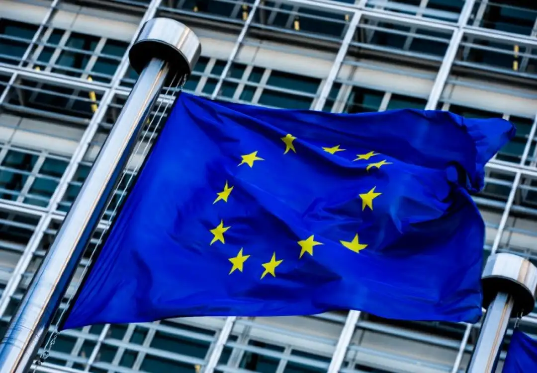 Засега ЕУ не предвидува промена во своето присуство во Ирак, изјави портпарол на Европската комисија.