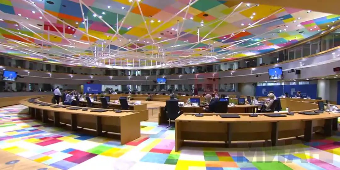 Вториот ден од вонредниот лидерски состанок на ЕУ во голем дел ќе биде посветен на иднината на заедничката одбрана на ЕУ, но и безбедноста на храната во контекстот на војната во Украина, јави