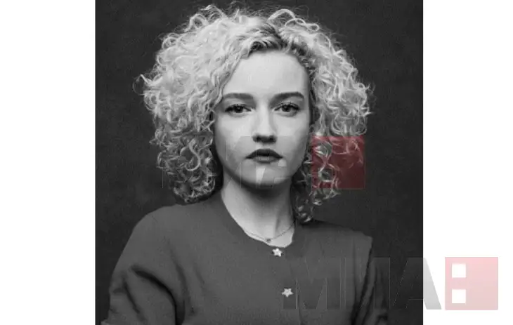 Џулија Гарнер