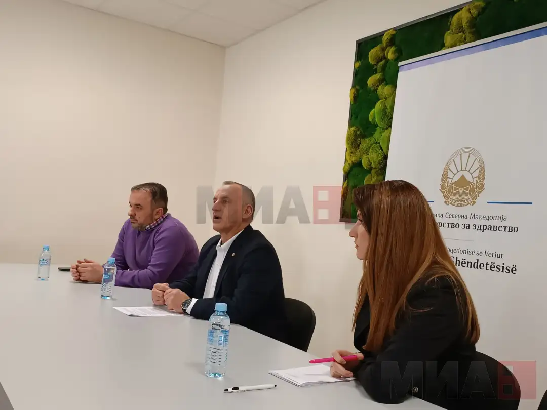 Легитимен претседател на Алијанса за Албанците е Арбен Таравари и партијата има легитимно Собрание, изјави денеска министерот за здравство Фатмир Меџити, кој се соочува со разрешување по поде