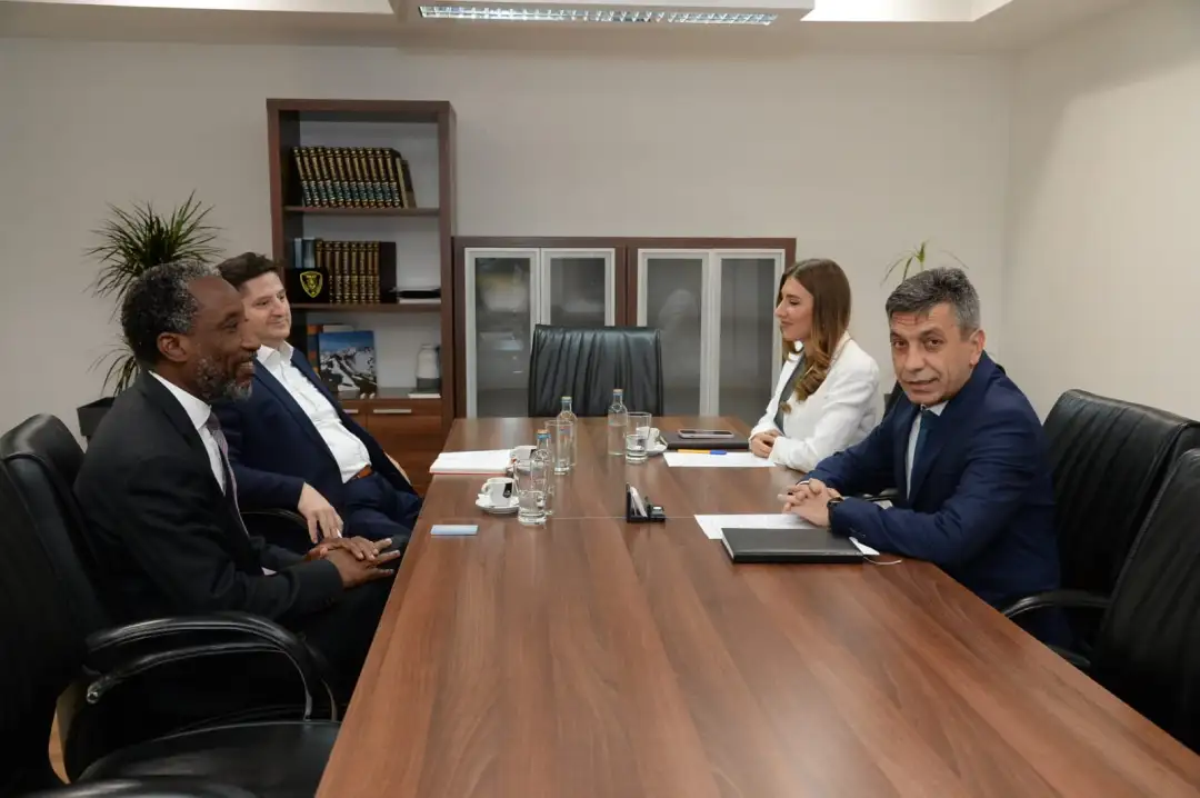 Mexhiti realizoi takim me Akim Ali, kreun e OBSH-së në RMV