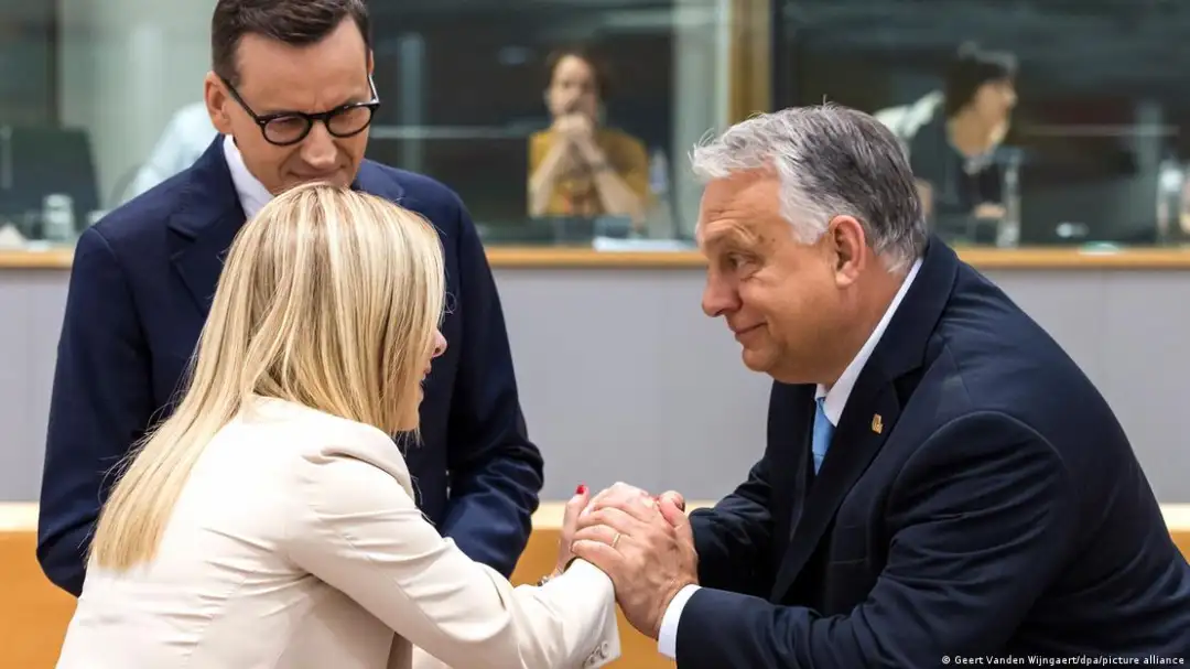 „Не“ за започнување преговори со Украина и „не“ за нови средства за Киев од европскиот буџет – во пресрет на самитот на ЕУ, унгарскиот премиер и натаму стои цврсто на своите ставови. Дали има