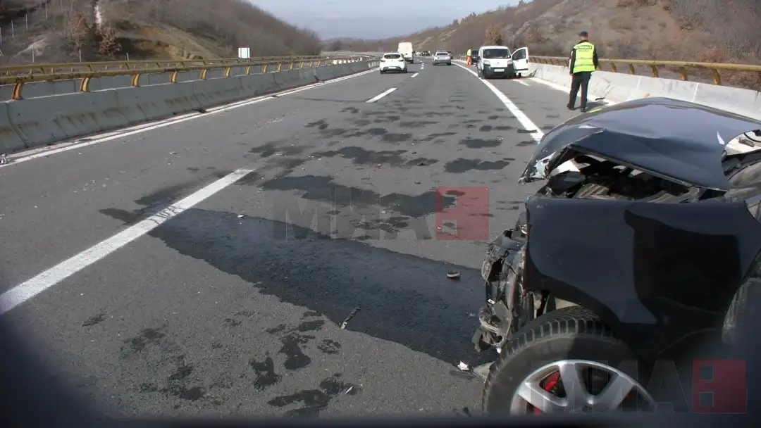 автопат штип скопје сообраќајка со осум возила