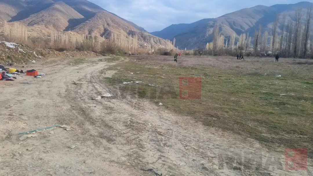 Зрновци пребарување терен