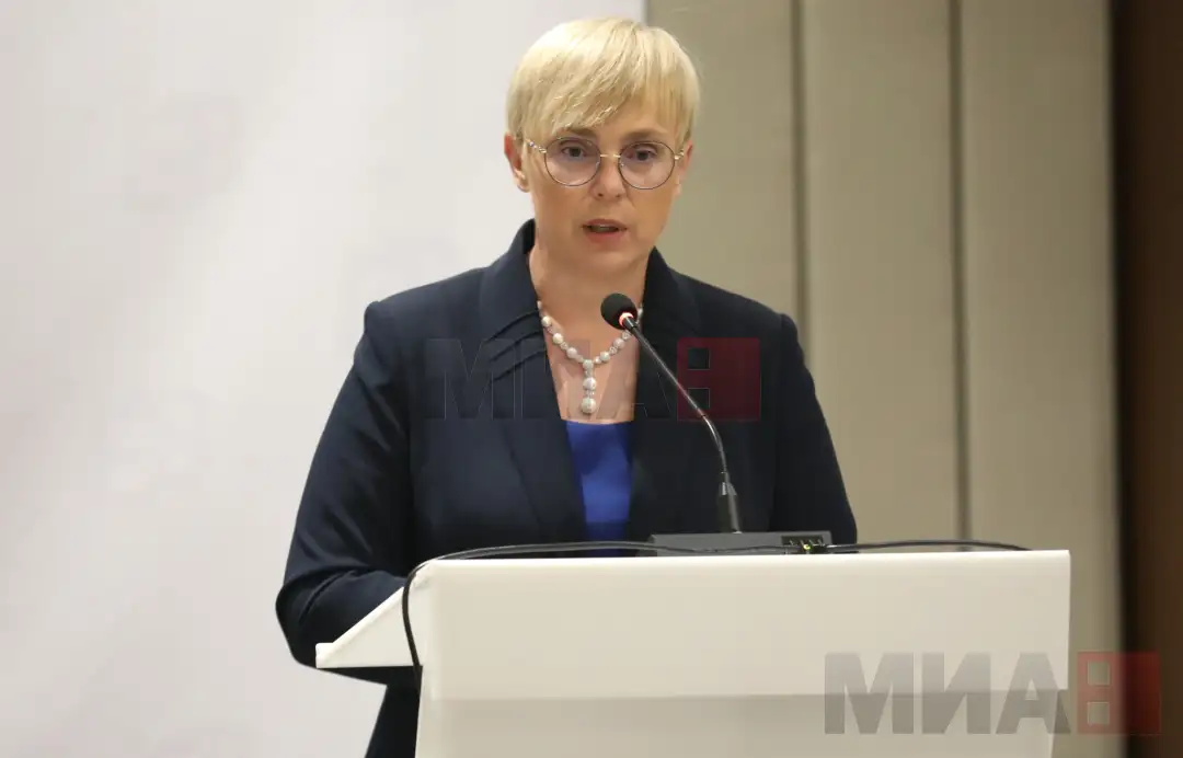 претседателката на Република Словенија, Наташа Пирц – Мусар