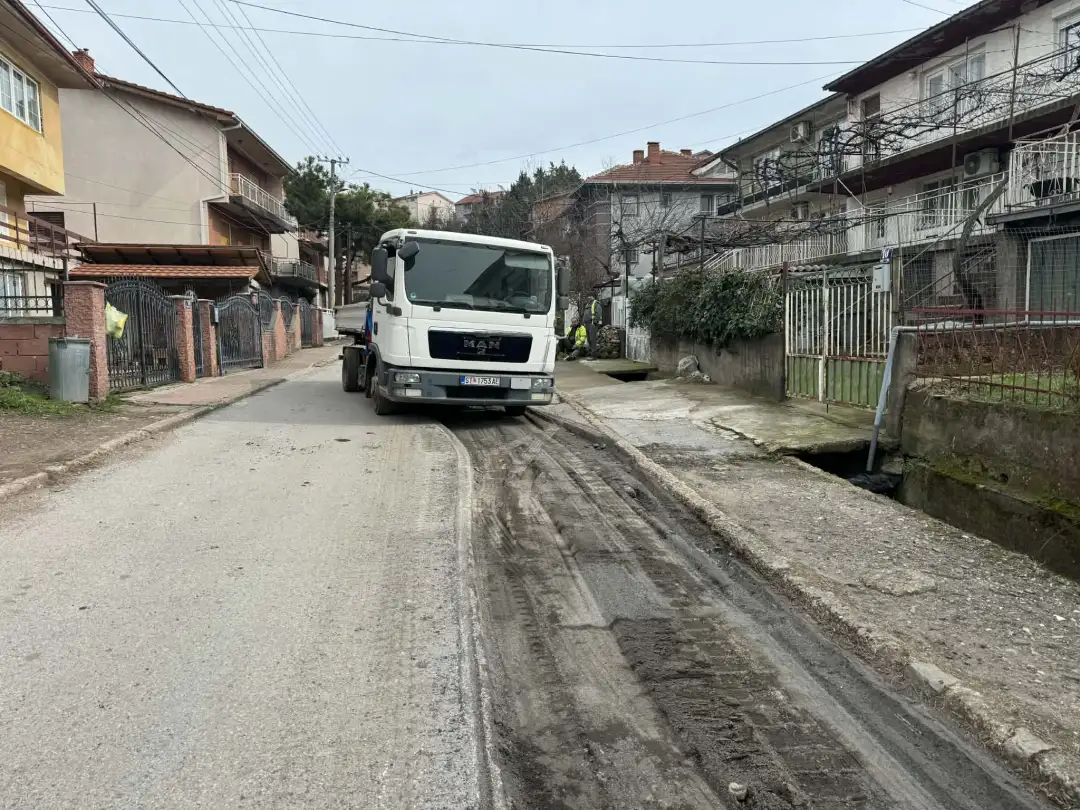 камион на улица питу гули штип
