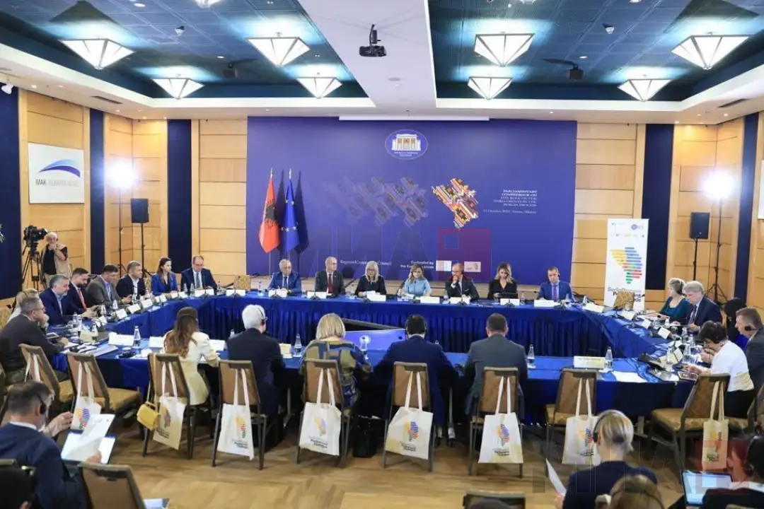 Адеми во Тирана, Регионална конференција 1