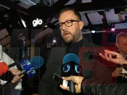 В понеделник ќе биде донесена одлуката за изведувач на Универзална сала, но ќе мора да се причека рокот од осум дена за поднесување жалба, рече денеска министерот за култура и туризам Зоран Љ