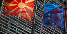 По две години разочарувања, Северна Македонија во 2020 очекува да го добие долго ветуваниот датум за преговори со Европската Унија, иако ни оваа година не е целосно исклучено повторно да се о