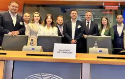 Млади пратеници Брисел