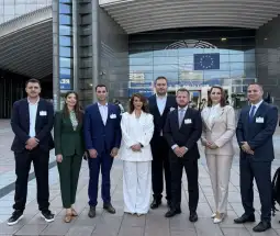 Млади пратеници Брисел