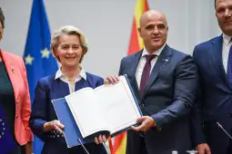 Северна Македонија го потпиша Договорот со ФРОНТЕКС, а ќе добие и финансиска поддршка од 80 милиони евра за справување со енергетската криза. Сo ова, како што истакнаа по вчерашната средба, п