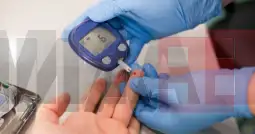 Дијабетес Според истражувањето на британската Национална здравствена служба (НХС), речиси една третина од смртните случаи од Ковид-19 во Англија се поврзани со дијабетес.