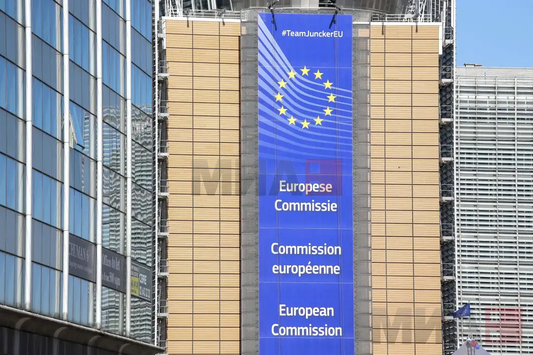 За сега нема потврдени случаи од заболени од кинескиот коронавирус во земјите на Европската Унија, но Комисијата од блиску го следи развојот на настаните, изјавија денес прес службите на ЕК.