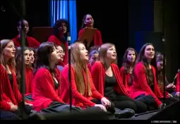 Младински хор Солун