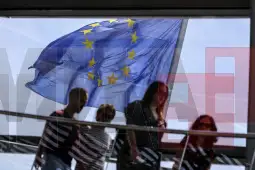 Во Албанија, која аплицираше за членство пред 13 години, сè повеќе млади луѓе чувствуваат дека ЕУ неправедно ја држи нивната земја подалеку