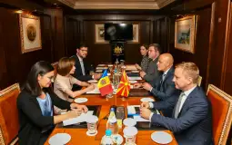 Prime Minister Dimitar Kovachevski met with President of Moldova Maja Sandu in Athens, Greece, according to an official press release.