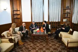 Бобан Карапејовски Кристоф ле Риголер