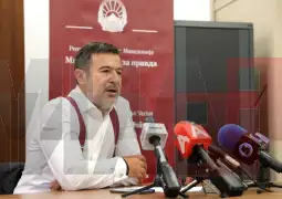 В.д. директорот на Управата за извршување на санкции, Александар Пандов, денеска информираше дека ноќта на 19 овој месец е направен вонреден надзор во Затворот „Скопје“ и притоа е констатиран