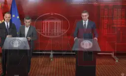 Мицкоски и Меџити Премиерот Христијан Мицкоски денеска на прес-конференција соопшти дека е решено прашањето за платата на вработените во Инспекторат за албански јазик и дека ќе се воспостават заеднички контрол