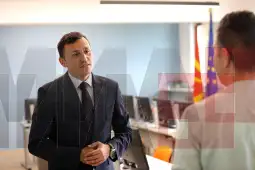 директор на Државниот завод за статистика Дејан Станков - 9