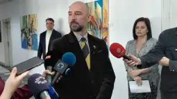 Prokurori publik i sapozgjedhur shtetëror Nenad Saveski thotë se asnjëherë nuk do të komentojë deklaratën e askujt duke theksuar se gjëja e parë që bëri pasi mori detyrën ishte takimi me prok