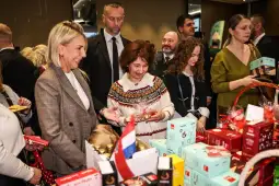 Гордана Сиљановска Давкова хуманитарен базар