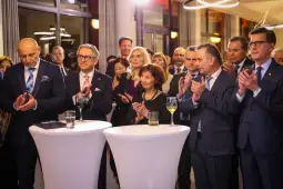 Дипломатски кор