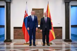 Африм Гаши - Петер Пелегрини