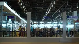 Термо-камера функционира и на скопскиот аеродром, како и на другите аеродроми во регионот, за да регистрира дали некои патници кои долетуваат од Дубаи или Истанбул – места кои имаат директна 