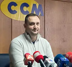 – Lidhja e Sindikatave të Maqedonisë sot ju bëri thirrje të gjithë atyre të cilët nuk janë të kënaqur me pagën të marrin pjesë në protestën e nesërme të organizuar kundër mosrritjes së pagës 