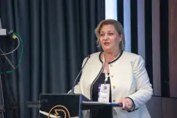 Агенција „Марили“, истиот ден, на 17 мај, традиционално, по 29. пат ќе ја одржи и манифестацијата „Избор на најуспешни жени“ во чии рамки ќе ги награди најуспешните жени-менаџери од земјата и