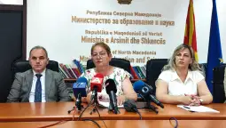 Обезбедување учебници на први септември, покачување на платите на наставниците и професорите, се градат 7 нови училишни објекти, 20 објекти се реконструирани, се градат и 4 нови спортски сали