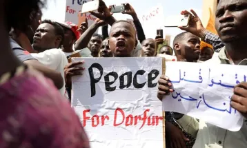 Околу 50 загинати во племенски судири во Дарфур