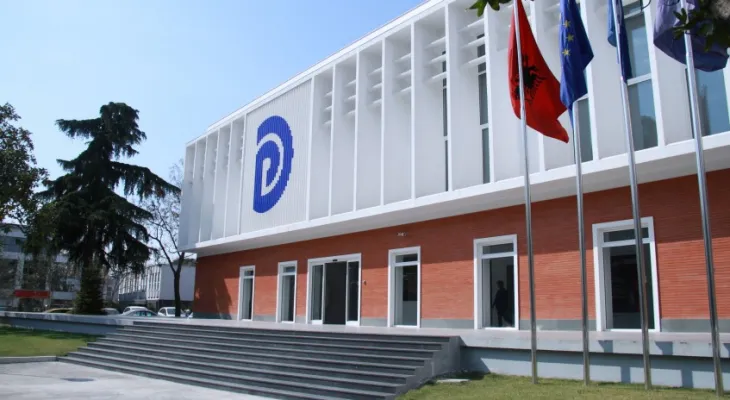 По убиството на иранскиот генерал, албанските демократи со поддршка за Трамп