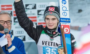 Линдвик победник на ски-скоковите во Инсбрук