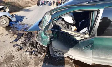 Еден загинат и двајца повредени во сообраќајка кај Струмица