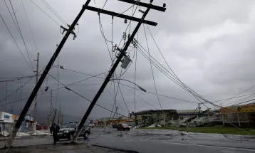 Еден и пол милион луѓе без струја во Порторико
