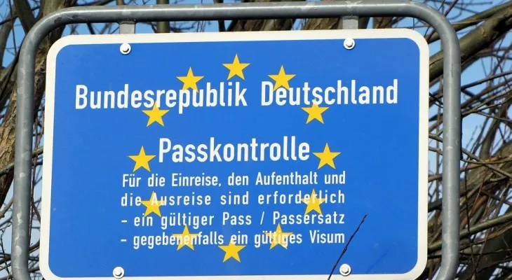 Австриските власти реагираат на граничните контроли што ги спроведува Германија