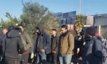 Албанската полиција откри група од 38 имигранти