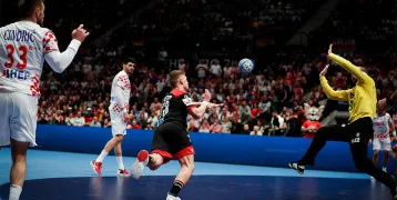 Хрватска се врати од „минус пет“ и ја победи Германија на ракометното ЕП