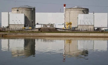Франција порано од предвиденото ќе затвори уште два реактора