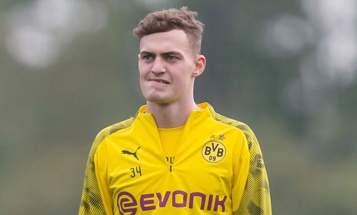 Дортмунд пред разделба со уште еден фудбалер