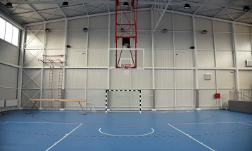 Пуштена во употреба новата спортска сала во училиштето „Сарај“