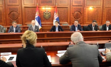 Српската Влада со електрични и хибридни автобуси и автомобили ќе го намалува загадувањето
