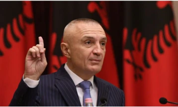 Мета: Одбраната на Уставниот суд е црвена линија на секој чесен Албанец