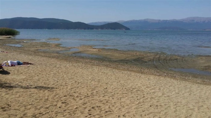 Последната долга суша причина за најголемото опаѓање на Преспанското Езеро